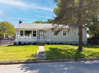 8713 Rhode Island Ave, College Park, MD 20740