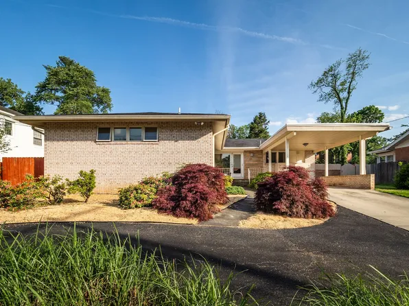 5812 Durbin Rd, Bethesda, MD 20817