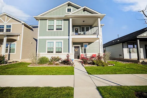 1825 Harvest Knoll Ln Photo 1
