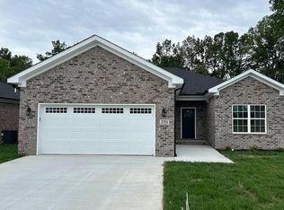 2785 Cedrus Ave, Bowling Green, KY 42101