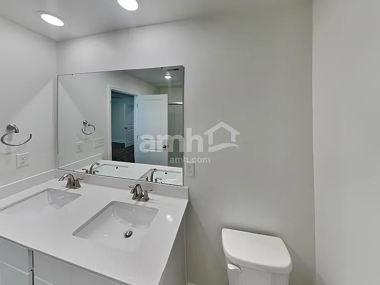6067 Rosemore Ln — Photo 18