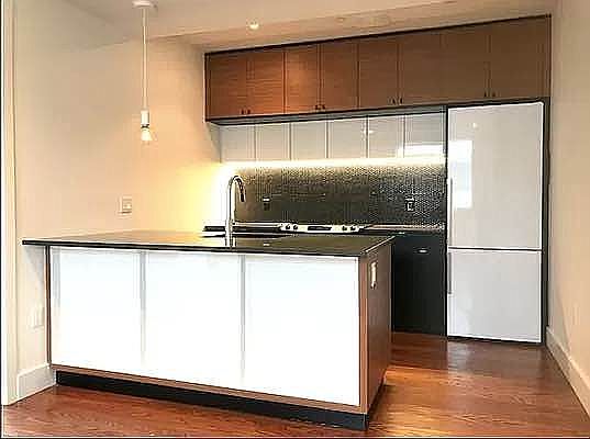 1st image of 192 Hawthorne St APT 2R