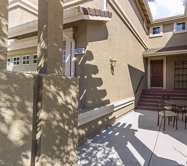 11032 Lamour Ln — Photo 2