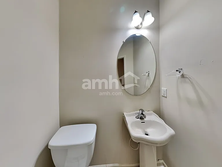 1637 Bradmere Ln — Photo 11