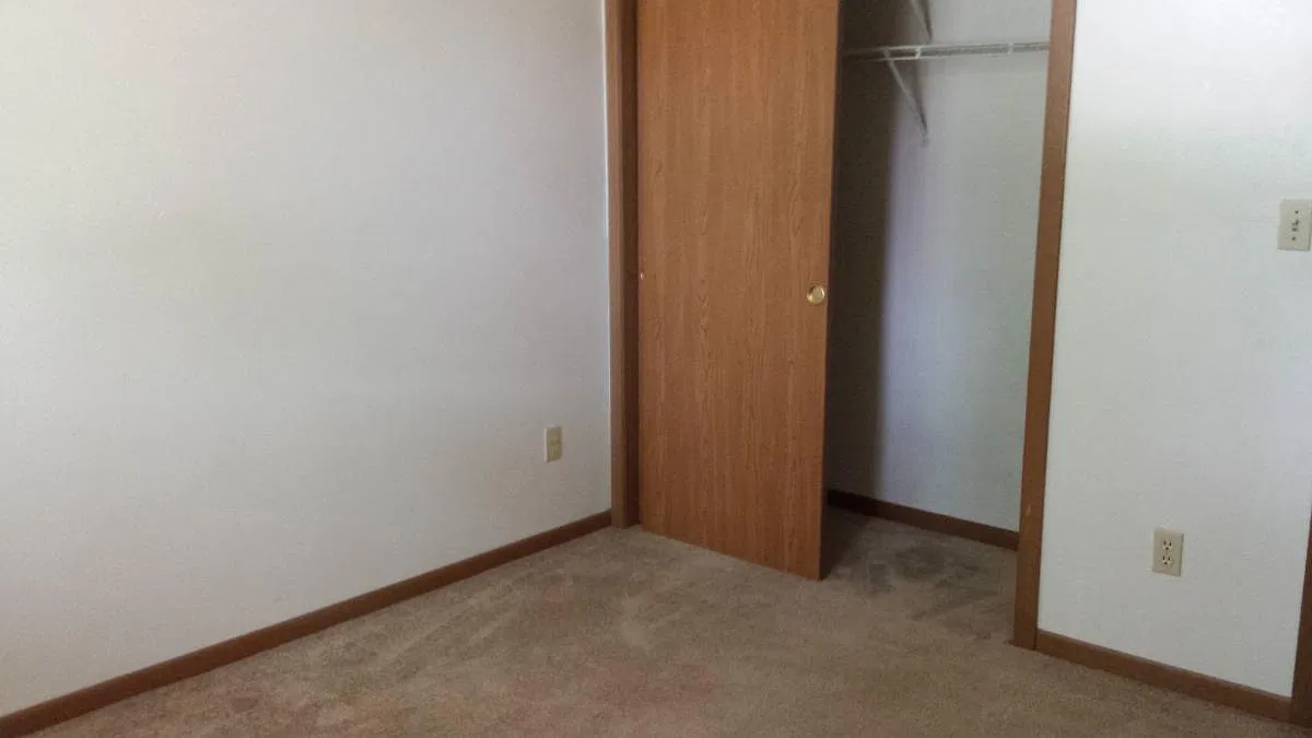2 bed, 782 sqft, $1,306 — Photo 4