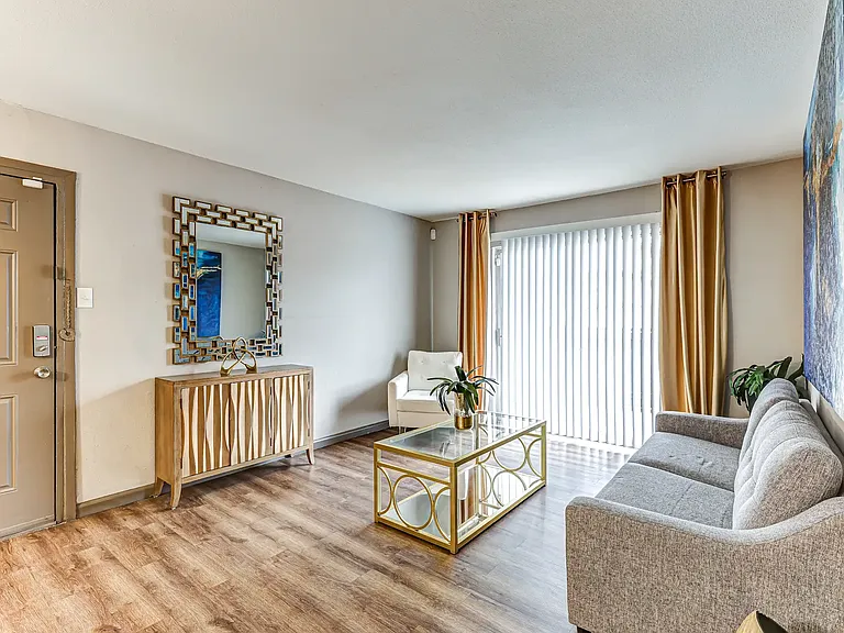 Patriot Forest Apartments — Photo 3