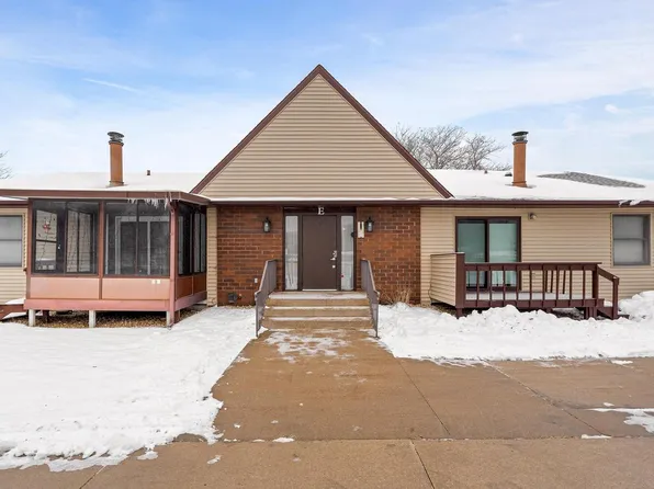 730 10th AVENUE NORTH North #E3, Onalaska, WI 54650