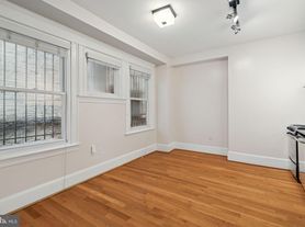 1955 Locust St, Philadelphia, PA