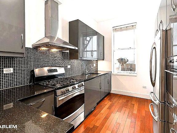 5th image of 2350 Adam C Powell Blvd #C