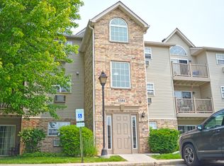 1584 W Crystal Rock Ct Unit 2B, Round Lake Beach, IL 60073