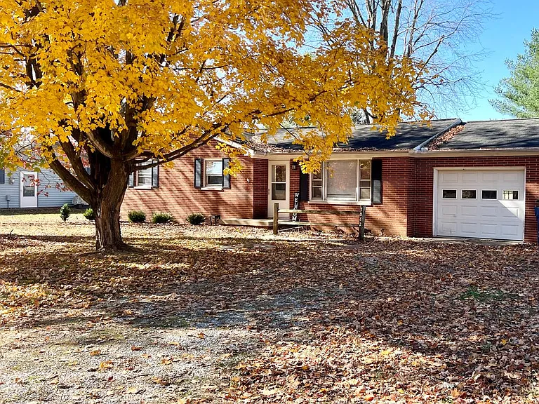 7082 N Rebecca Ct — Photo 4