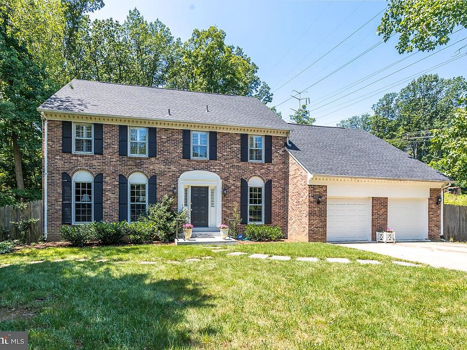 1st image of 3721 Ivanhoe Ln