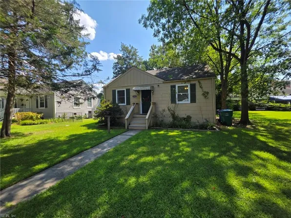 1523 Melrose Pkwy, Norfolk, VA 23508