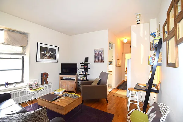 Rented by Manhattan Spaces | media 18