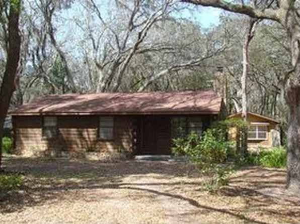 4201 Burrows Rd, Zephyrhills, FL 33542