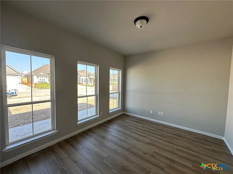 1814 Horatio St — Photo 8