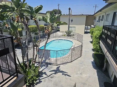 12522 Paramount Blvd #6 — Photo 14