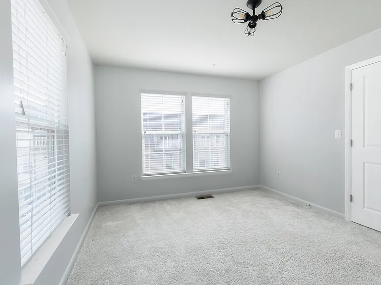 Third bedroom and walk-in closet - 3rd floor