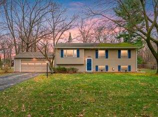 9403 Organdy St, Portage, MI