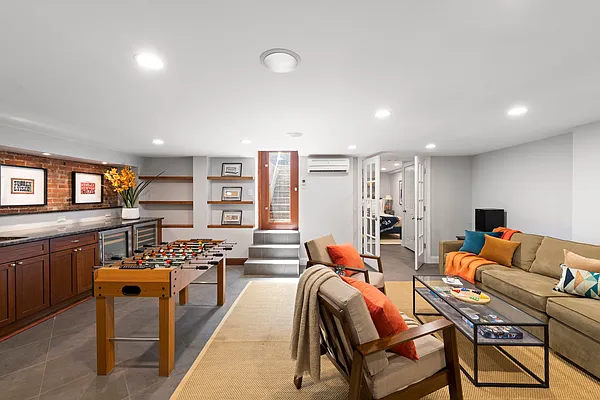 Sold by Douglas Elliman | media 8