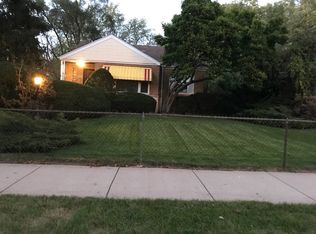 22 E 124th St, Chicago, IL 60628