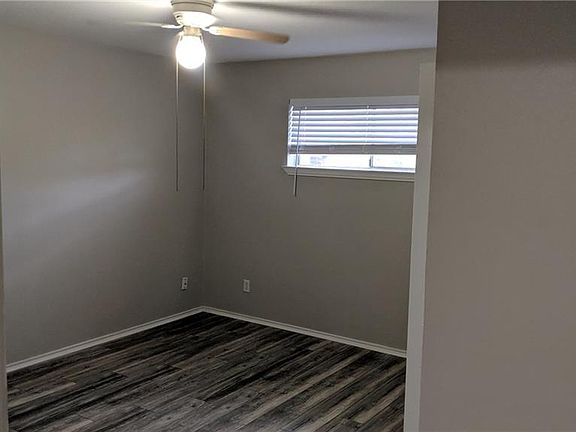 4th image of 1641 Japonica Ln