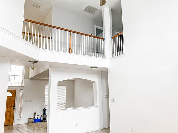 4th image of 3708 Glassenberry St