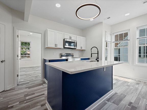 5th image of 2110 North Ave Unit 2