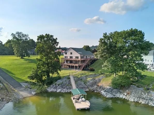 21580 Moonlight Bay Rd, Abingdon, VA 24211