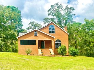 251 Bo Ln, Douglas, GA 31533