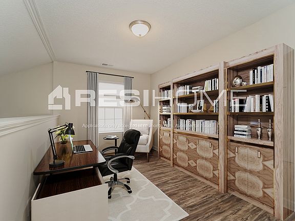 5th image of 6335 Day Lilly Ln
