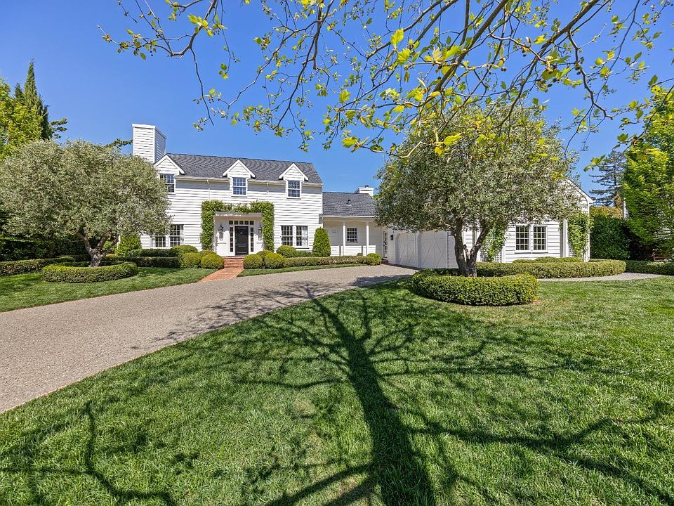 1st image of 8 Greensburgh Lane