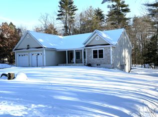 39 Flayhan Dr, Sanford, ME 04073