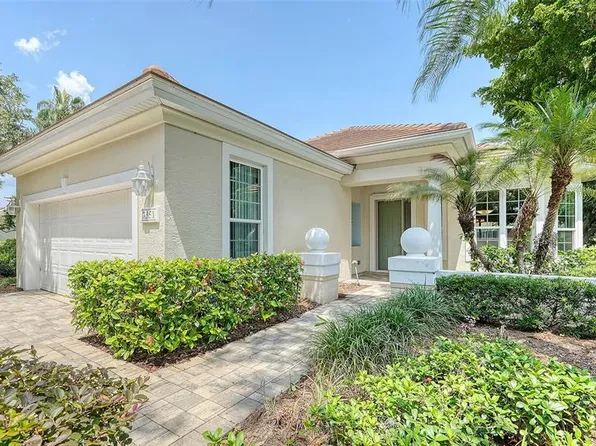 7351 Kensington Ct, University Park, FL 34201