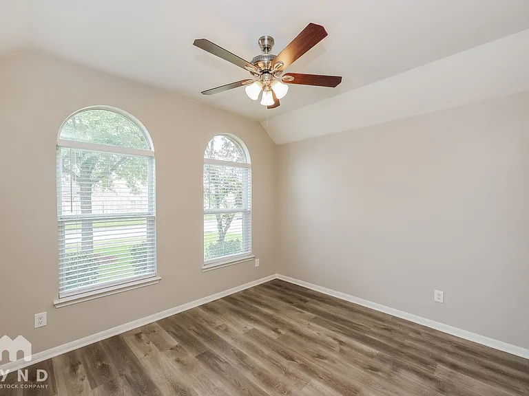 4511 Monarch Blue Ln — Photo 12