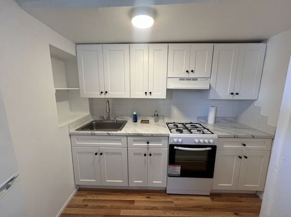 (undisclosed Address)