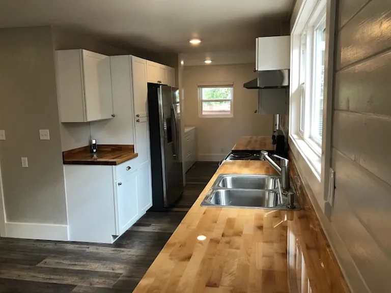 4933 Eastside Rd — Photo 6