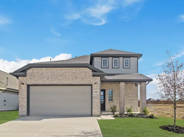 9209 Skyrocket Dr, Fort Worth, TX 76036