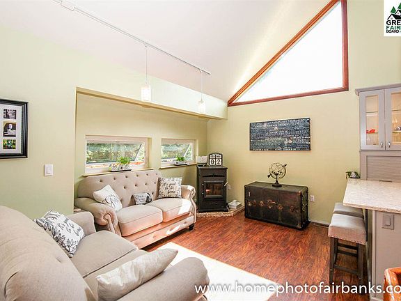 3rd image of 4045 Marsha Ave