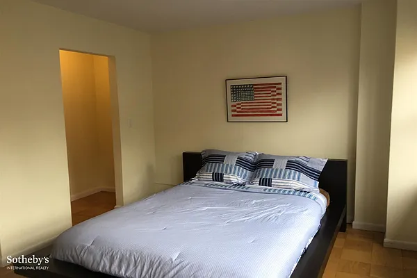 Rented by Sotheby's International Realty | media 10