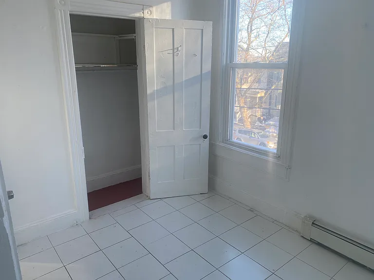 121 Highland Ave #1 — Photo 4