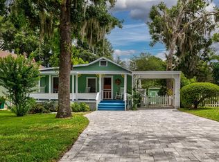 348 E 10th Ave, Mount Dora, FL 32757