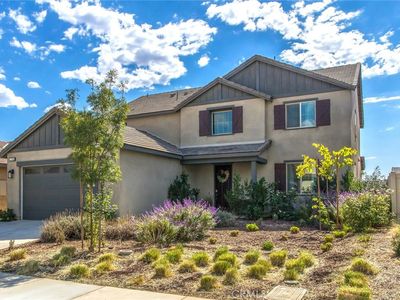5786 Falcon Way, Banning, CA, 92220