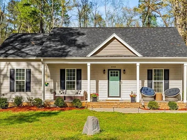 6015 Dehaven Rd, Pleasant Garden, NC 27313