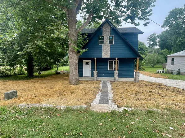 1617 W Belmont Street, Springfield, MO 65802