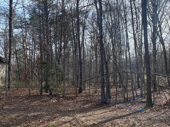 231 Thrushwood Dr, Crossville, TN 38558
