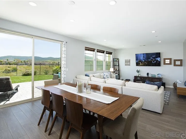 16307 Veridian Cir — Photo 1