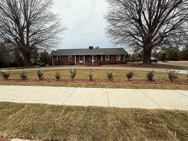 4204 Page Rd — Photo 1