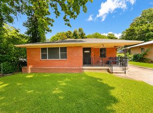 3023 Carpenter Ave, Dallas, TX 75215