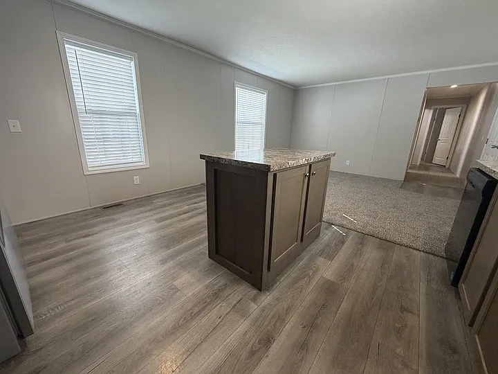 38000 Le Chateau Blvd #524 — Photo 7